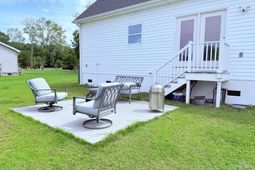109 Dotson Street photo 4