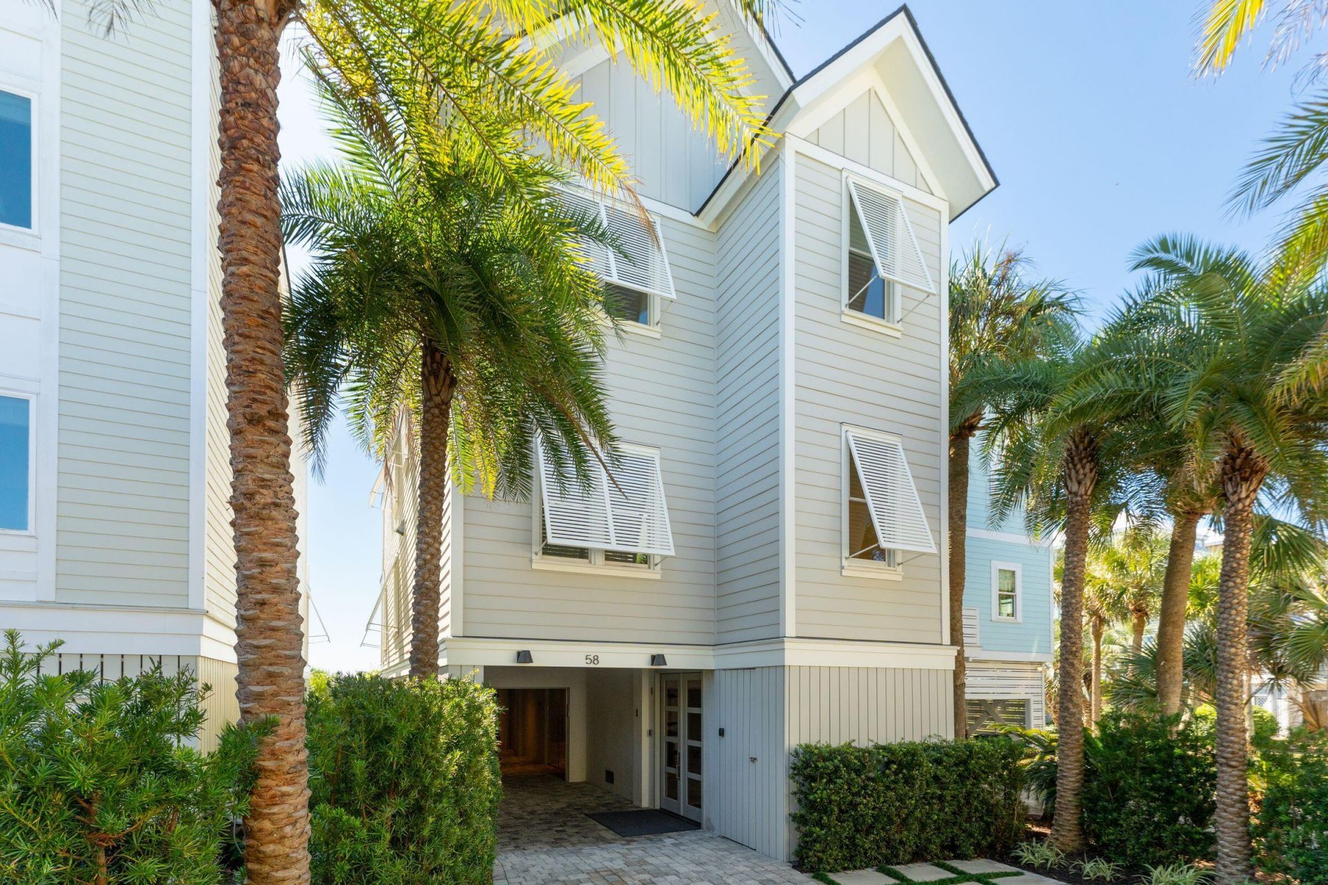 58 Grand Pavilion Drive Photo 11