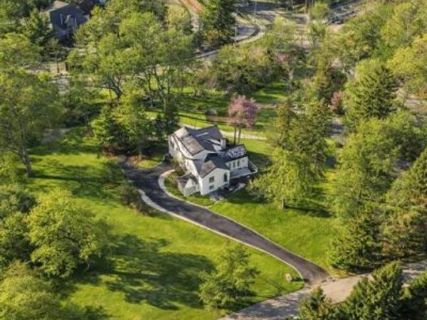1355 Orchard Ridge Road , Bloomfield Twp, MI 48304