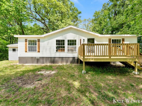 22866 Kendaville Road, Pierson, MI 49339