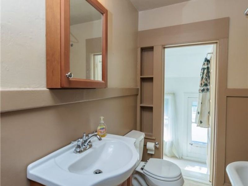 1301 Mathews Avenue, Lakewood, OH 44107 Photo 17