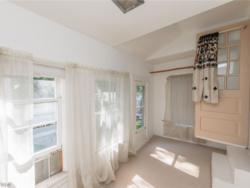 1301 Mathews Avenue, Lakewood, OH 44107 Photo 6