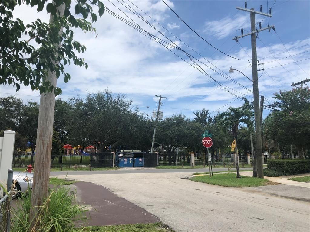 839 NW 14th Avenue, Unit 1, Fort Lauderdale, FL 33311 Photo