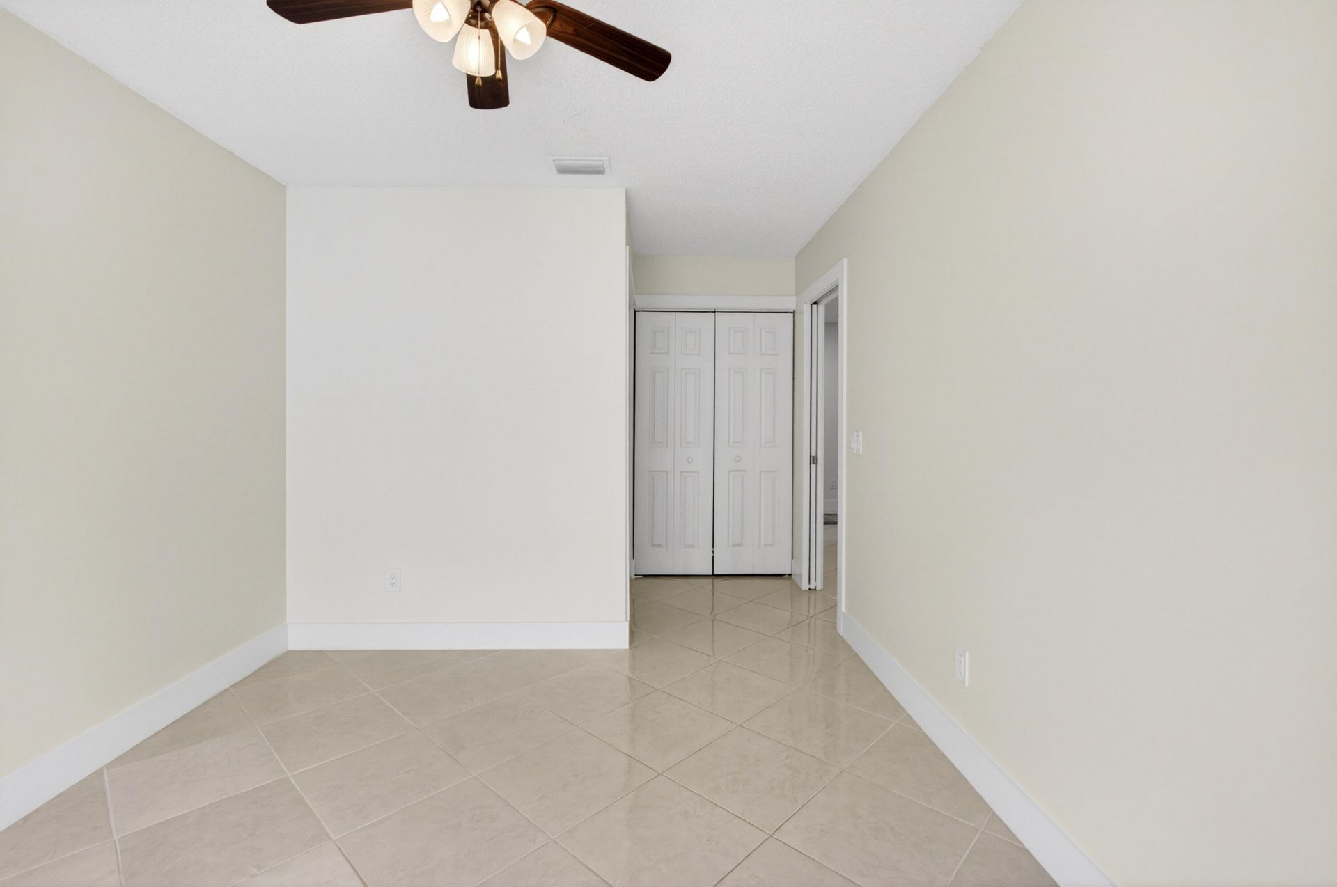 182 Temple Avenue, Boynton Beach, FL 33436 Photo