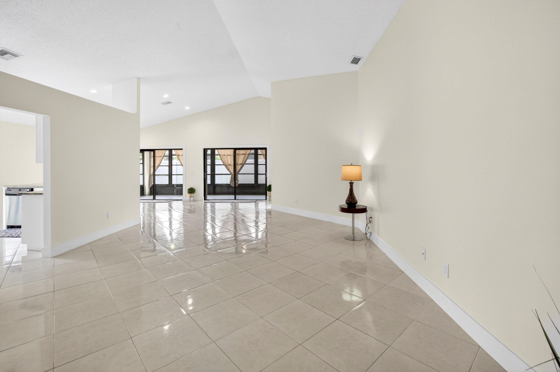 182 Temple Avenue, Boynton Beach, FL 33436 Photo