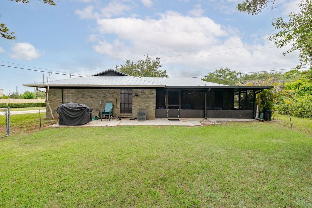 1831 SE Lennard Road, Port Saint Lucie, FL 34952 Photo