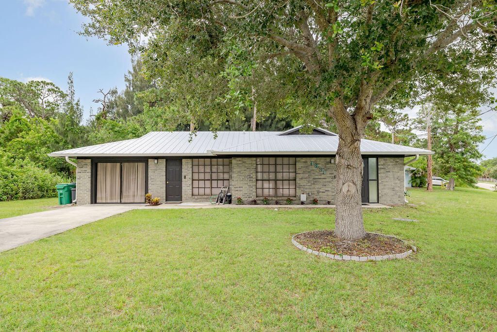 1831 SE Lennard Road, Port Saint Lucie, FL 34952 Photo