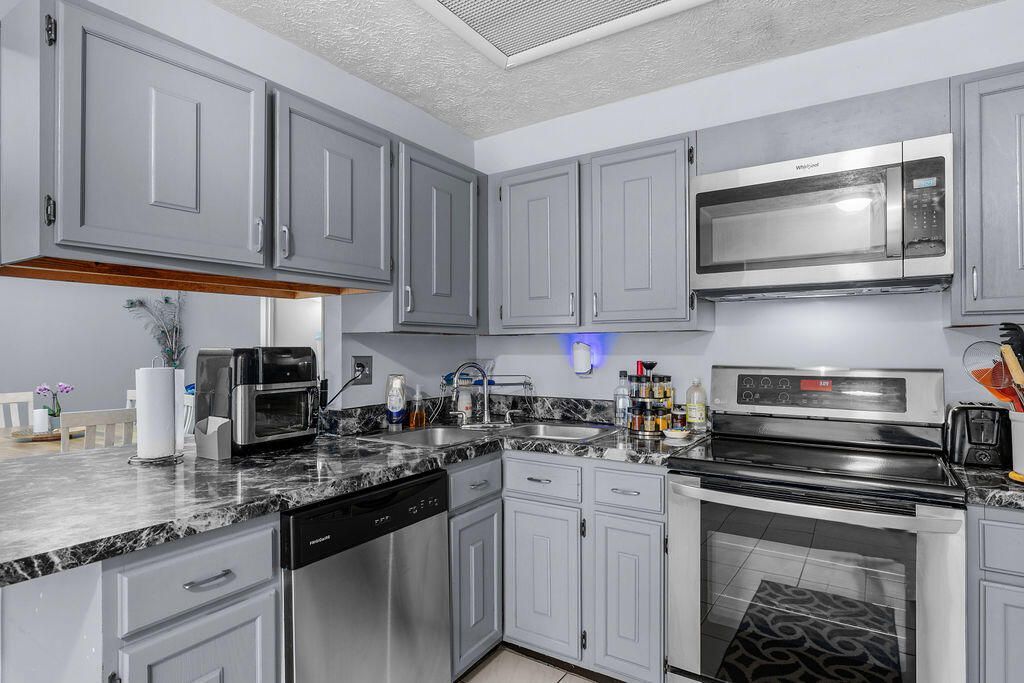 1831 SE Lennard Road, Port Saint Lucie, FL 34952 Photo