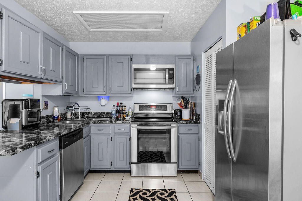 1831 SE Lennard Road, Port Saint Lucie, FL 34952 Photo