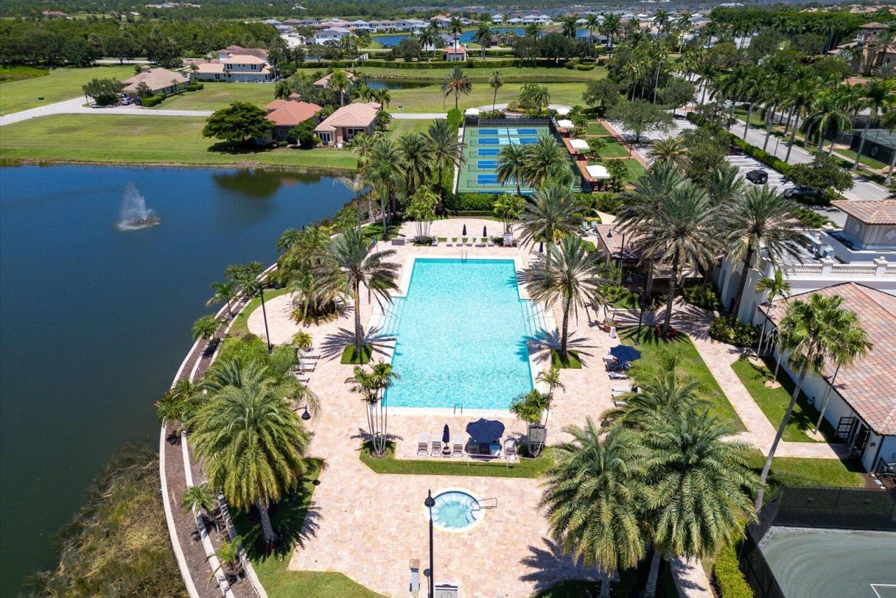 112 SE Mira Lavella, Port Saint Lucie, FL 34984 Photo