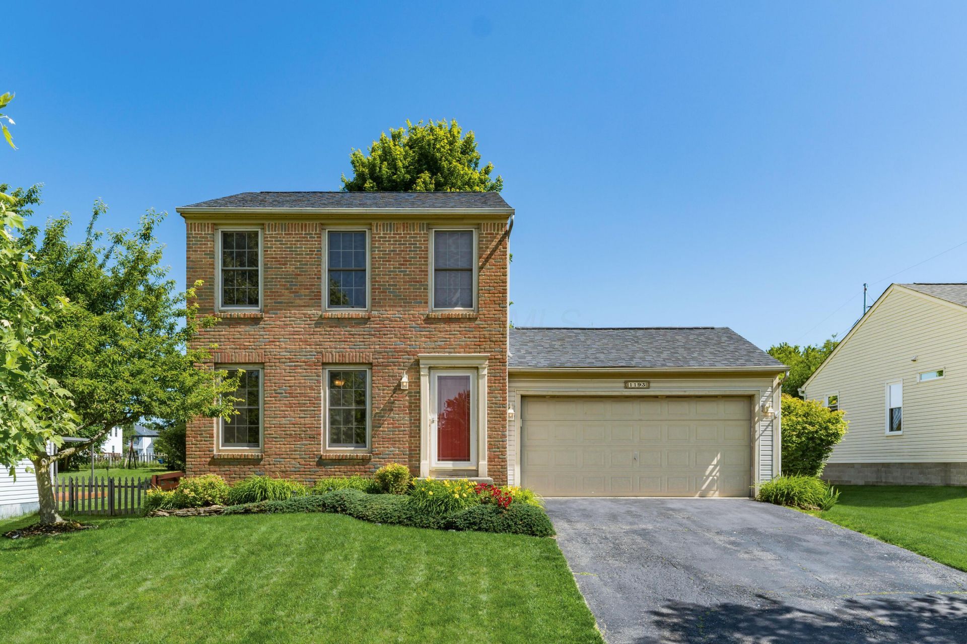 1193 Green Meadow Avenue, Lancaster, OH 43130 Main Photo