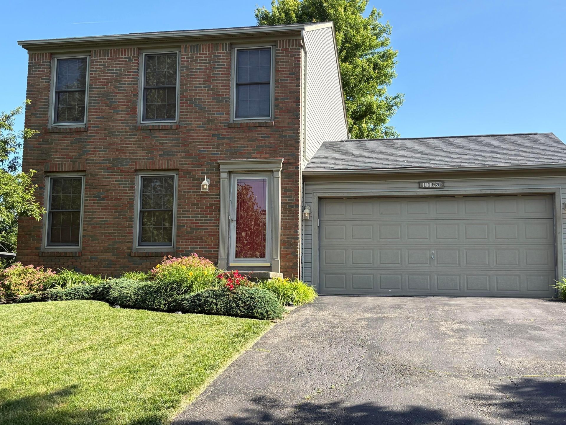 1193 Green Meadow Avenue, Lancaster, OH 43130 Main Photo