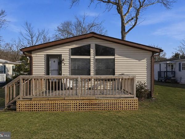 8 CARDINAL , MULLICA TWP, NJ 08215