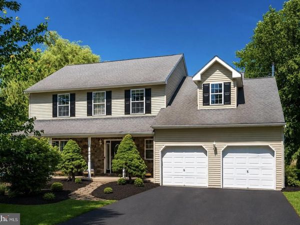 923 CHESTER DRIVE, POTTSTOWN, PA 19465