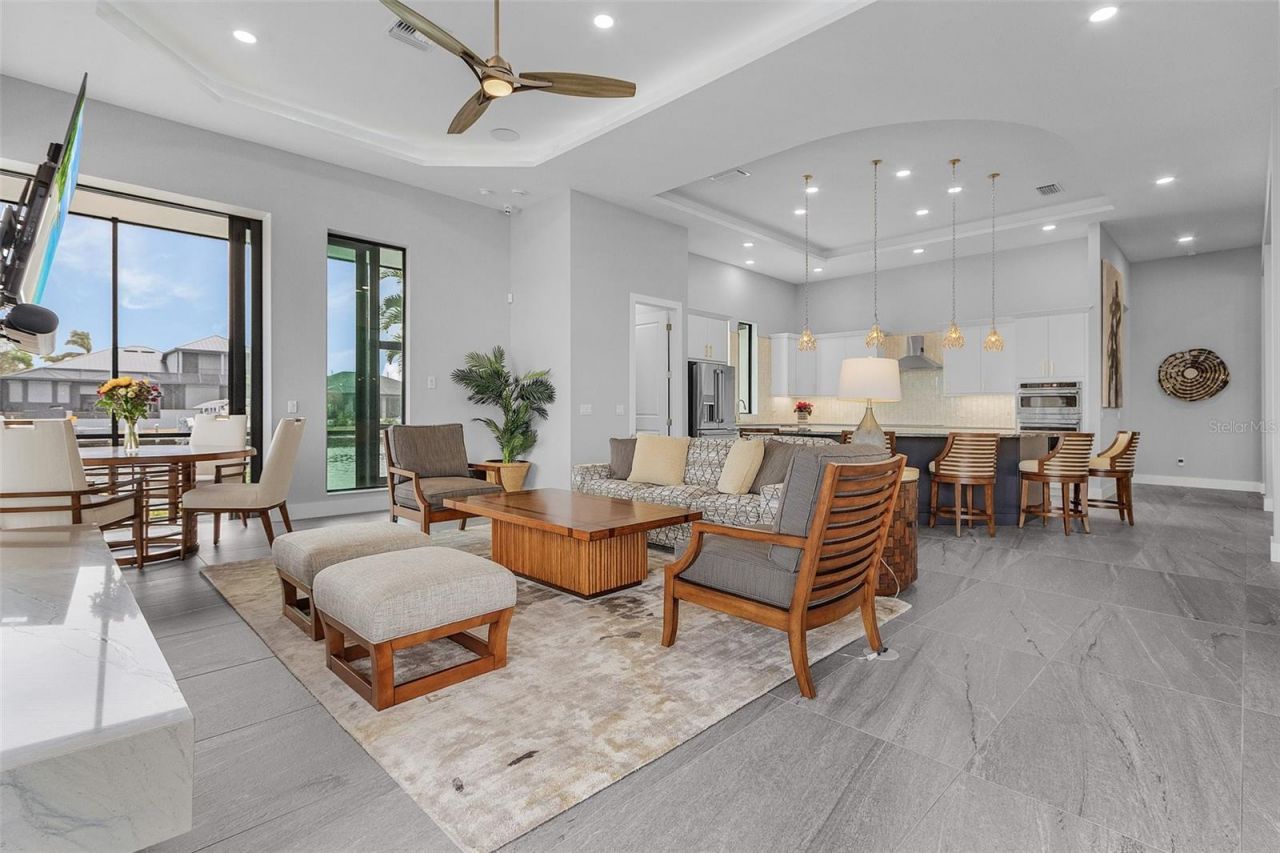 1729 NW 41st Avenue, Cape Coral, FL 33993 Photo