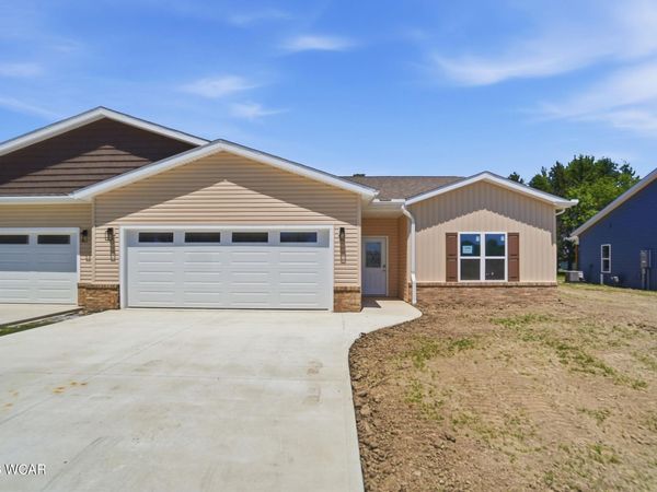 1209 Jennings Crossing, Van Wert, OH 45891