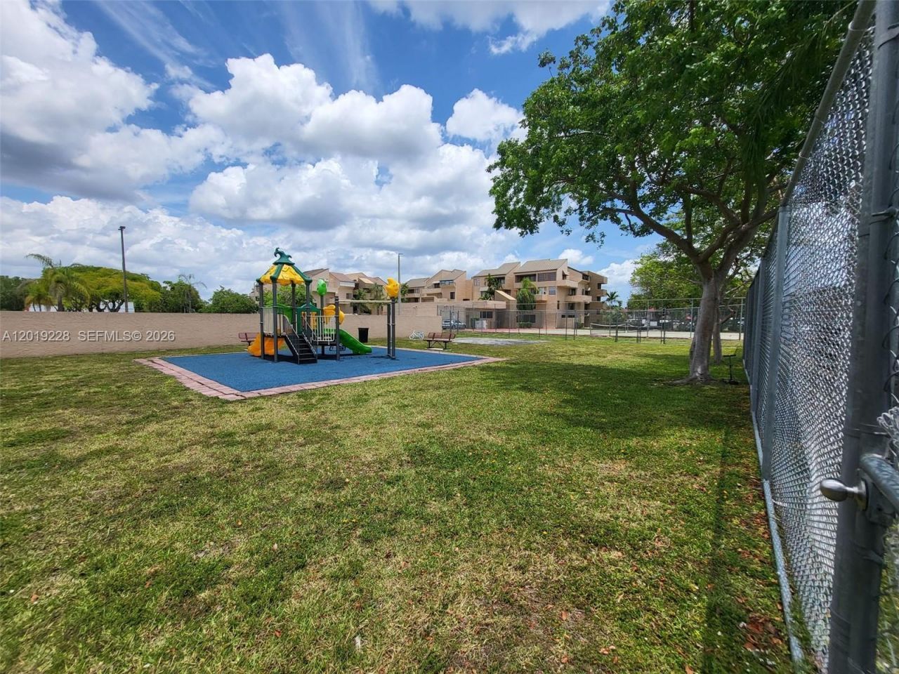 10801 SW 109th Ct, Unit D305, Miami, FL 33176 Photo
