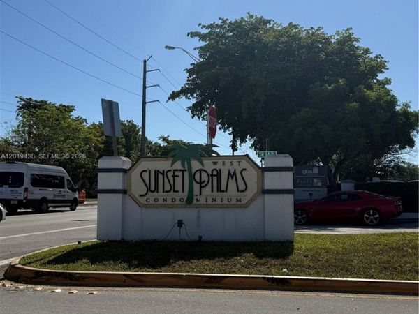 7256 SW 94th Pl , Unit A8, Miami, FL 33173