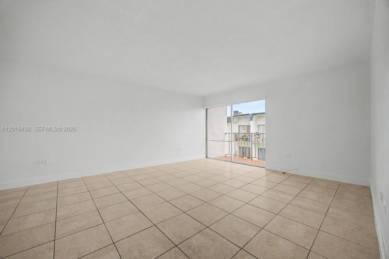 7256 SW 94th Pl, Unit A8, Miami, FL 33173 Photo