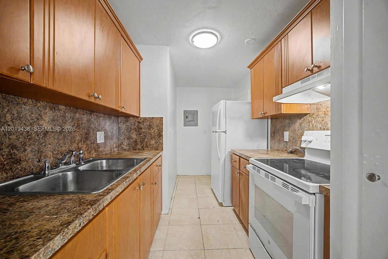 7256 SW 94th Pl, Unit A8, Miami, FL 33173 Photo