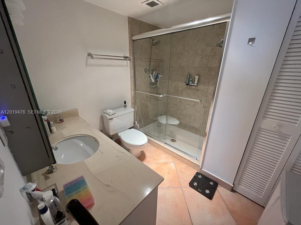 1965 S Ocean Dr , Unit 4G, Hallandale Beach, FL 33009 Photo