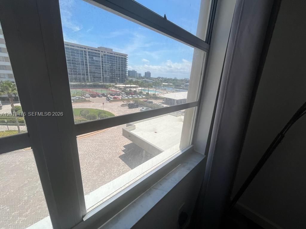 1965 S Ocean Dr , Unit 4G, Hallandale Beach, FL 33009 Photo