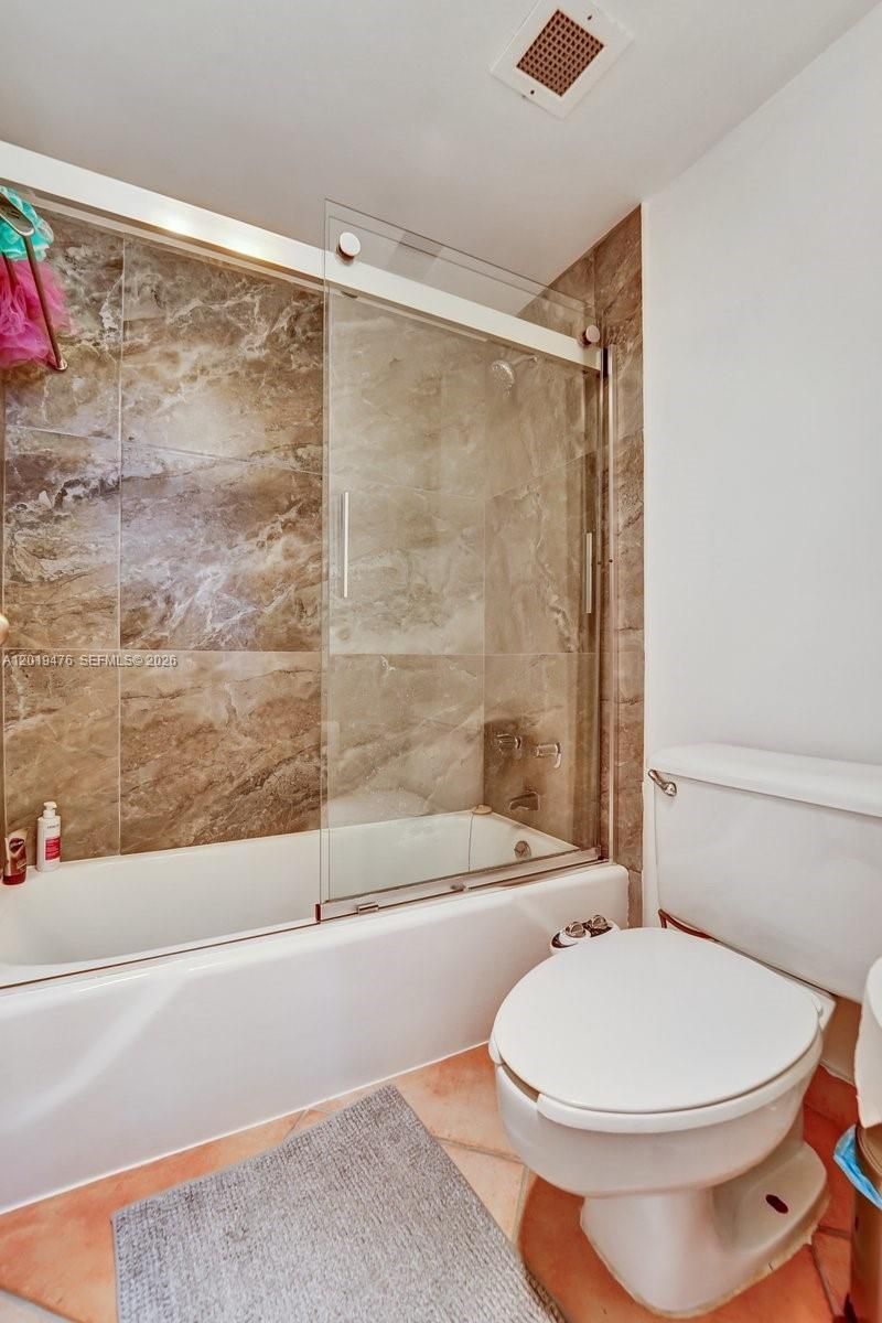 1965 S Ocean Dr , Unit 4G, Hallandale Beach, FL 33009 Photo