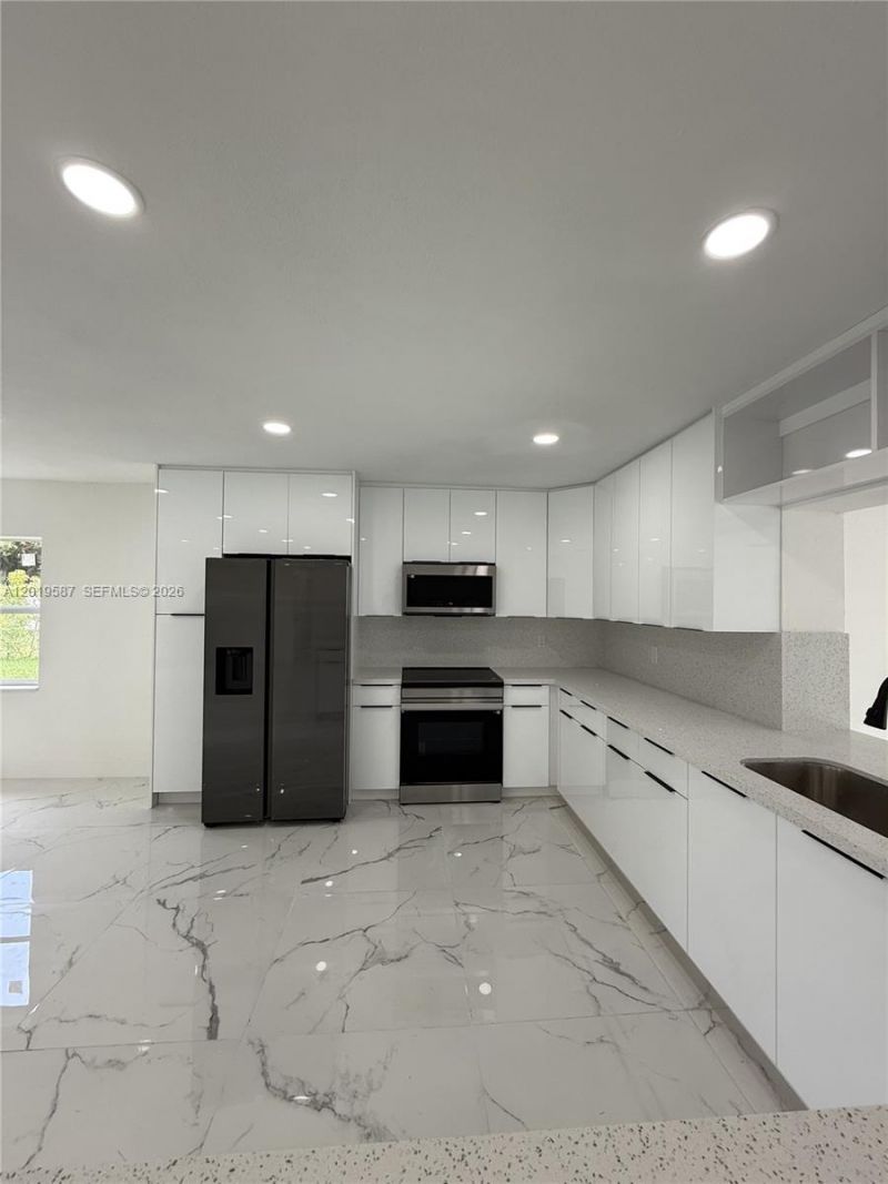 20211 NW 42nd Ave , Miami Gardens, FL 33055 Photo