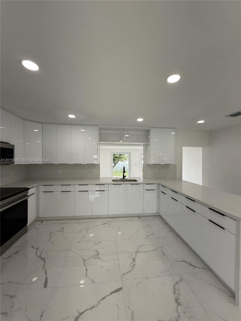 20211 NW 42nd Ave , Miami Gardens, FL 33055 Photo