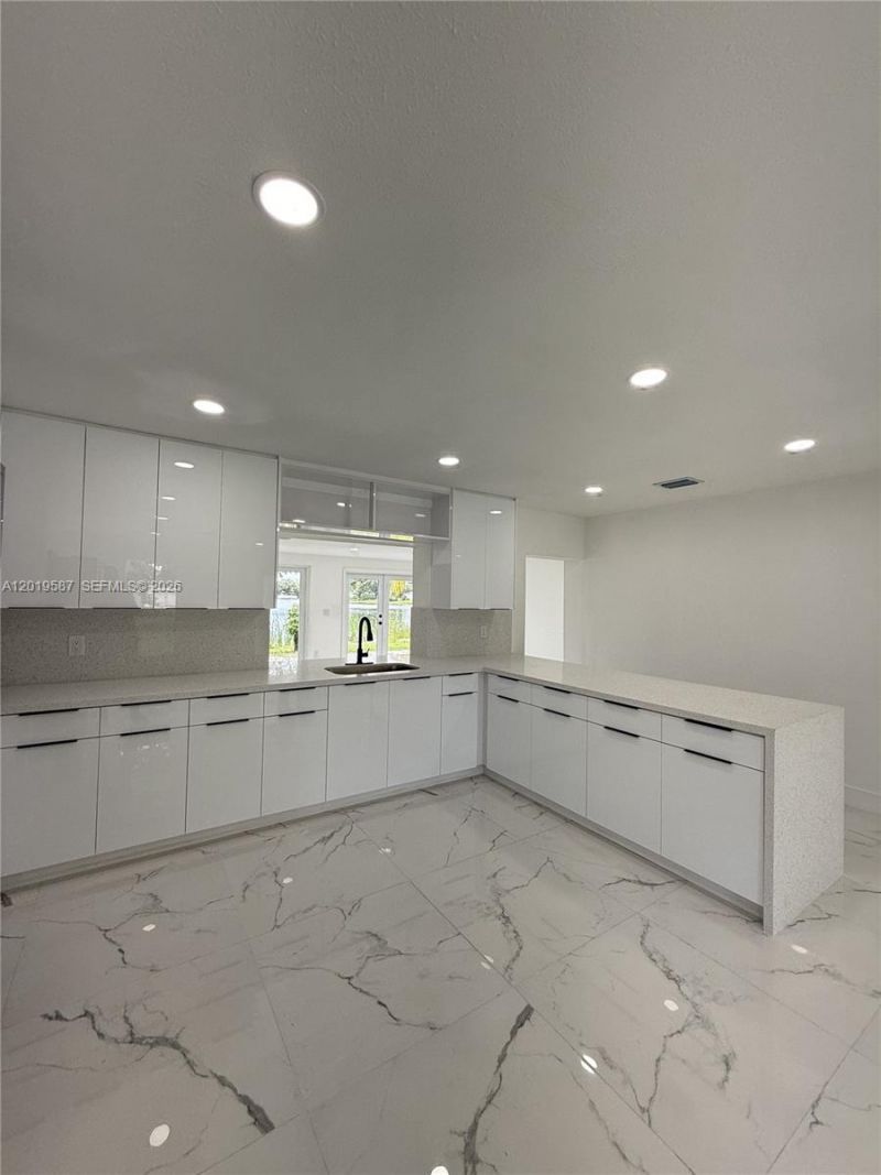 20211 NW 42nd Ave , Miami Gardens, FL 33055 Photo