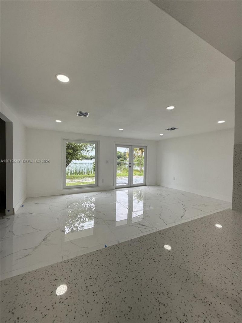 20211 NW 42nd Ave , Miami Gardens, FL 33055 Photo