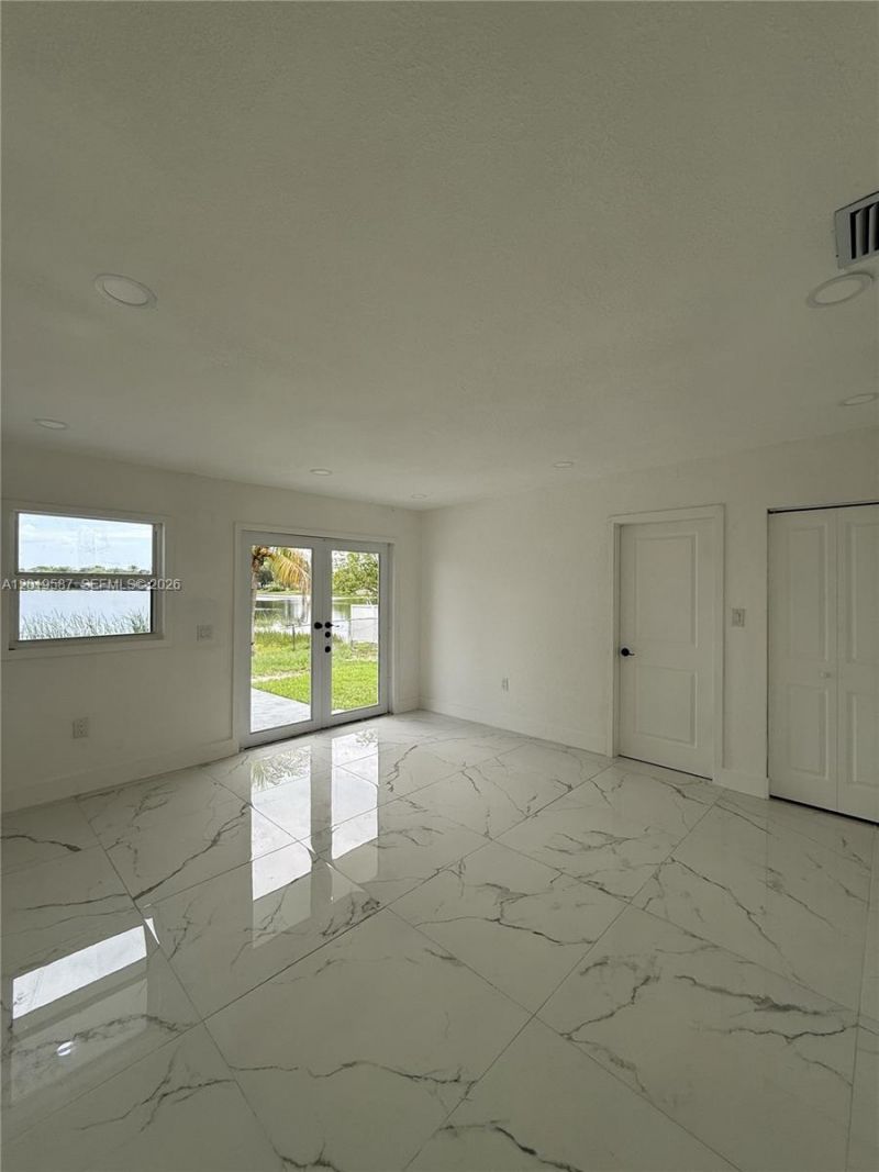 20211 NW 42nd Ave , Miami Gardens, FL 33055 Photo