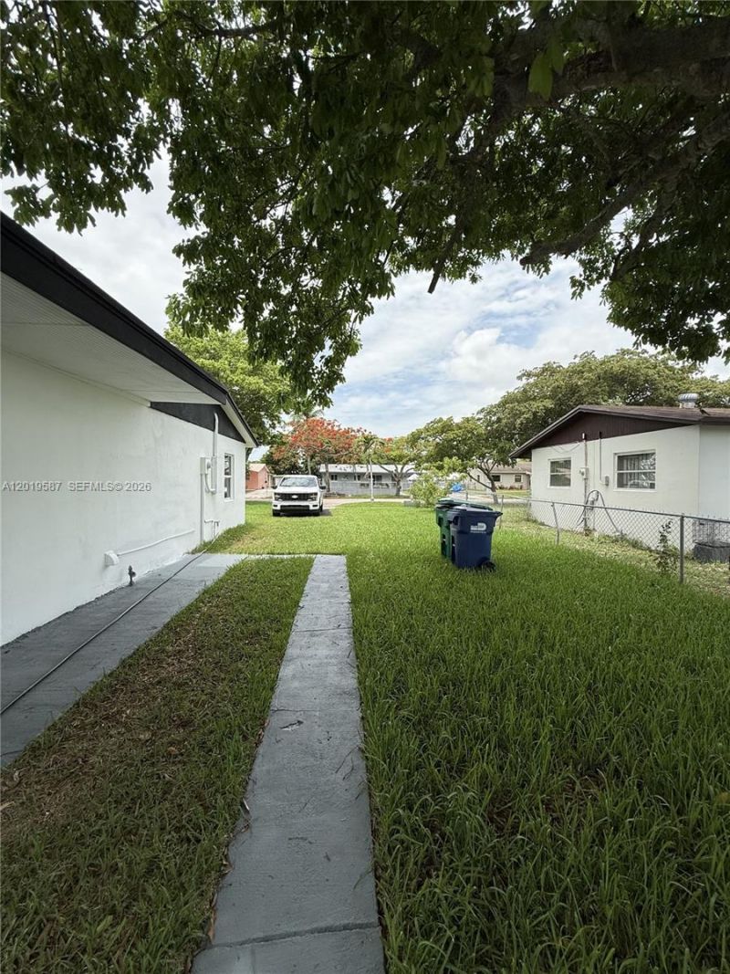 20211 NW 42nd Ave , Miami Gardens, FL 33055 Photo