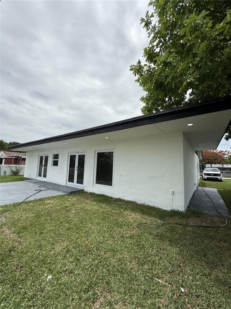 20211 NW 42nd Ave , Miami Gardens, FL 33055 Photo