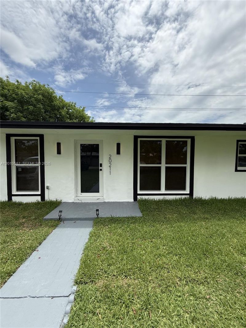 20211 NW 42nd Ave , Miami Gardens, FL 33055 Photo