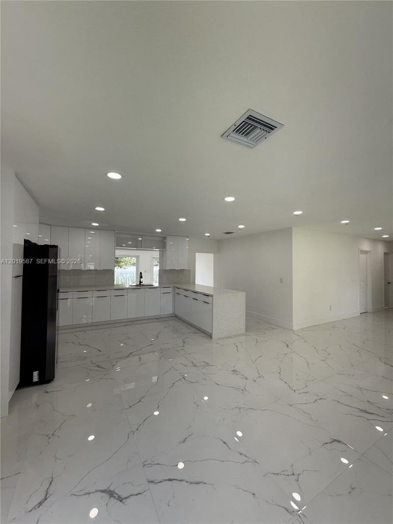 20211 NW 42nd Ave , Miami Gardens, FL 33055 Photo