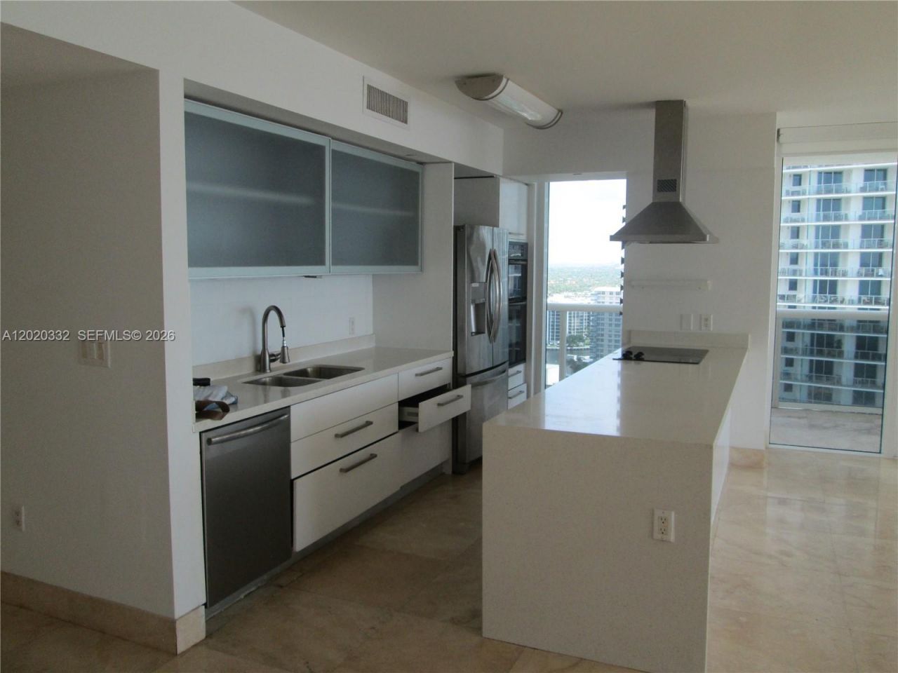 1800 S Ocean Dr, Unit 2301, Hallandale Beach, FL 33009 Photo