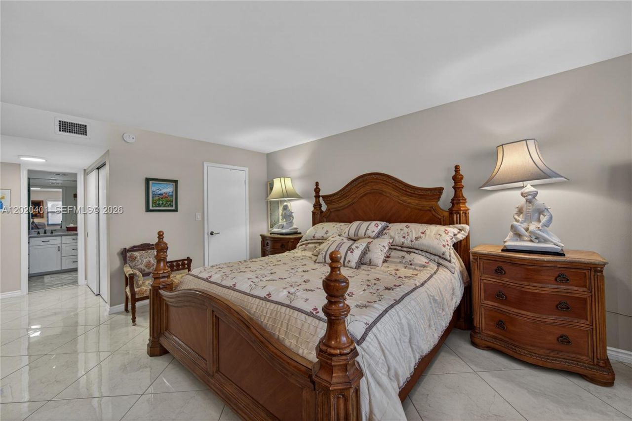 1901 N Ocean Blvd , Unit 4D, Fort Lauderdale, FL 33305 Photo