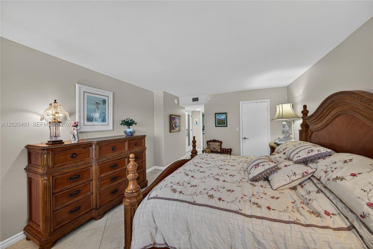 1901 N Ocean Blvd , Unit 4D, Fort Lauderdale, FL 33305 Photo