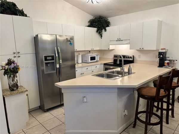 2330 SW 80th Ter , Miramar, FL 33025