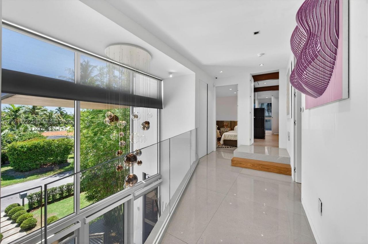 625 Curtiswood Dr, Key Biscayne, FL 33149 Photo