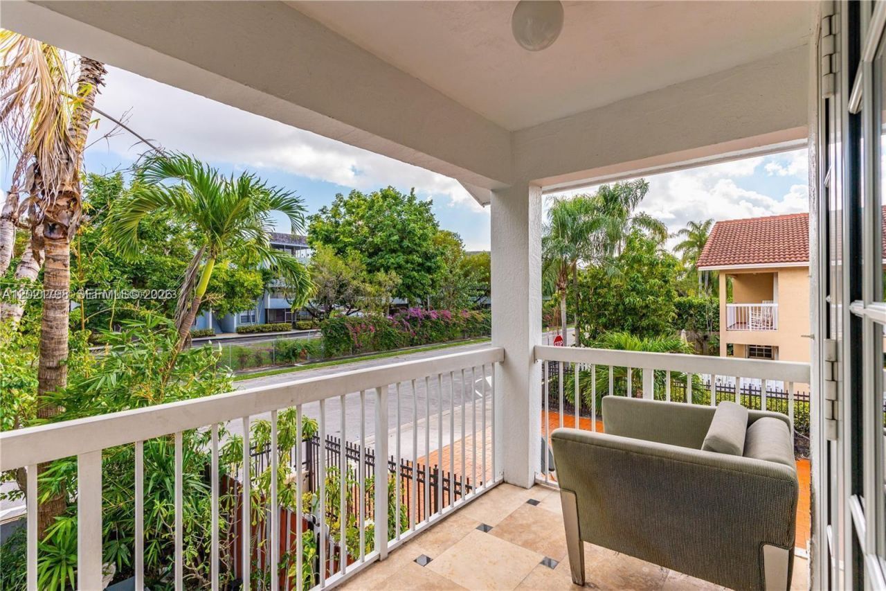 8909 SW 108th Cir Ct , Miami, FL 33176 Photo