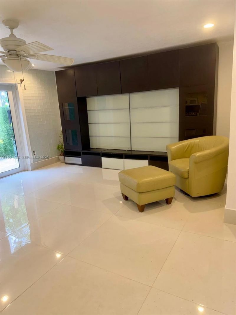 8909 SW 108th Cir Ct , Miami, FL 33176 Photo