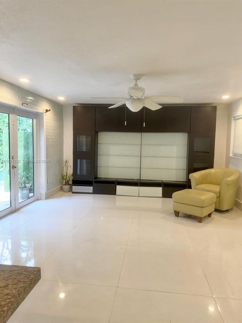 8909 SW 108th Cir Ct , Miami, FL 33176 Photo