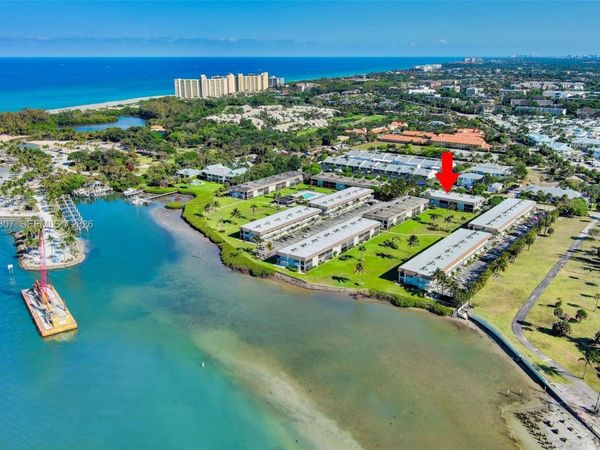755 Saturn St , Unit G202, Jupiter, FL 33477
