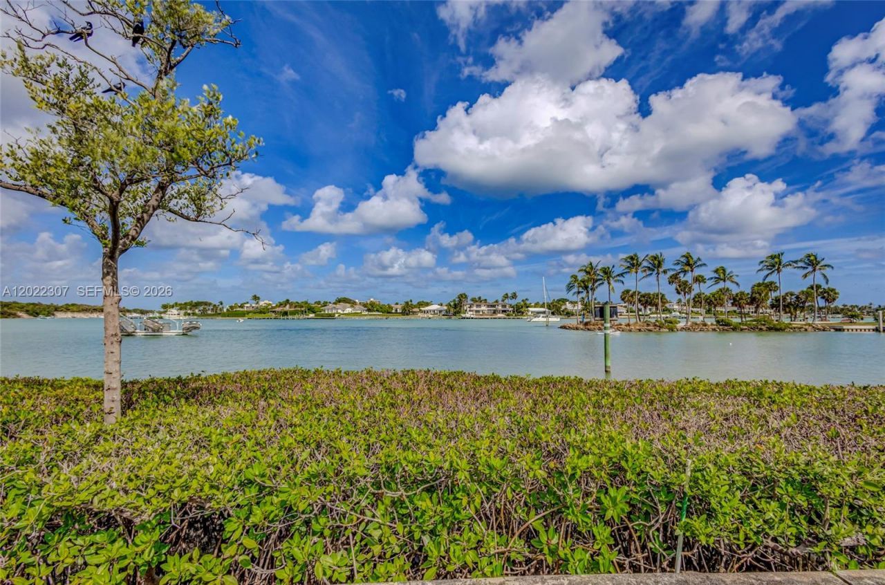 755 Saturn St , Unit G202, Jupiter, FL 33477 Photo