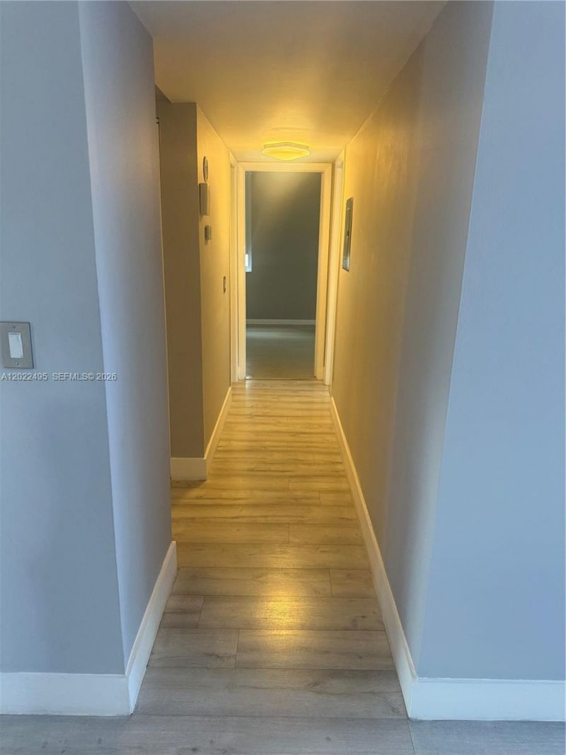 Please Call For Address, Unit 209, Miami, FL 33172 Photo