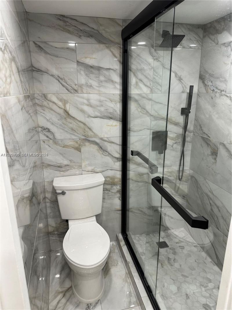 Please Call For Address, Unit 209, Miami, FL 33172 Photo