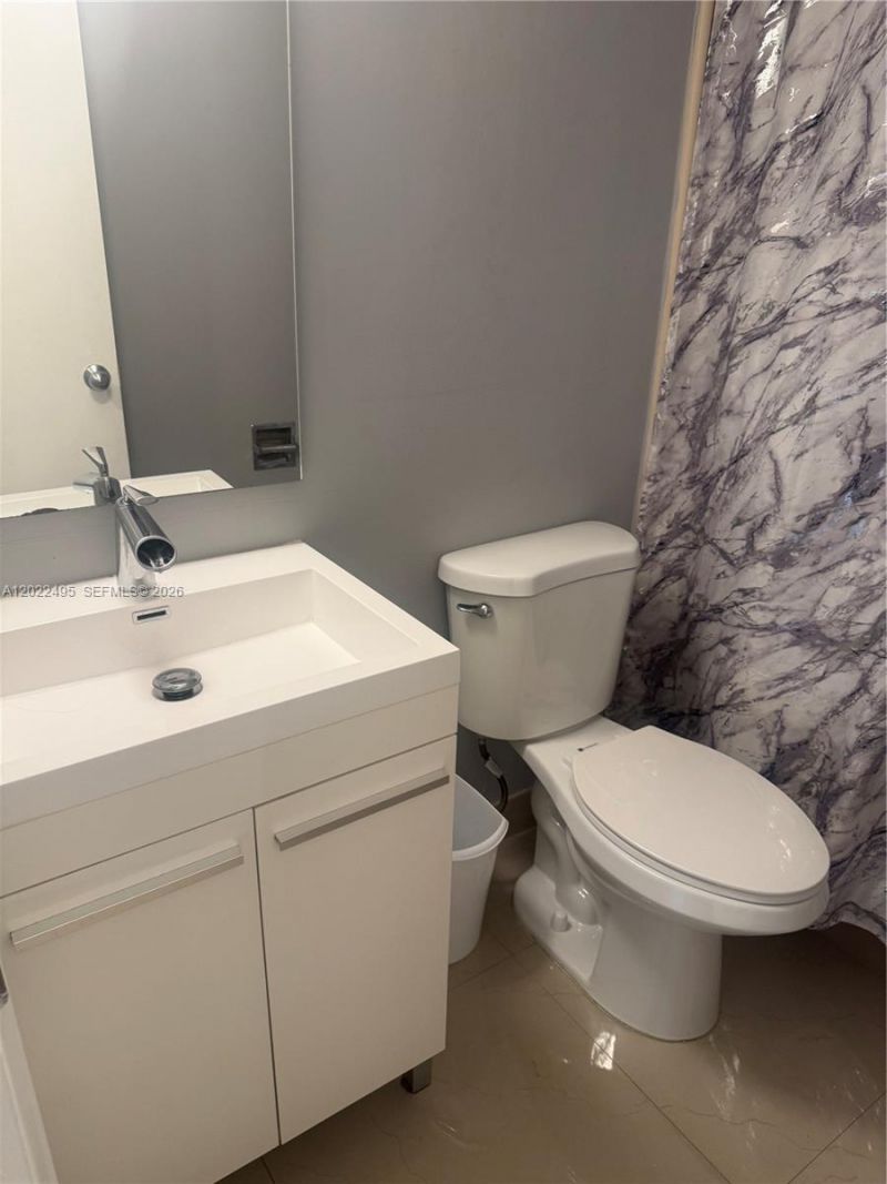 Please Call For Address, Unit 209, Miami, FL 33172 Photo