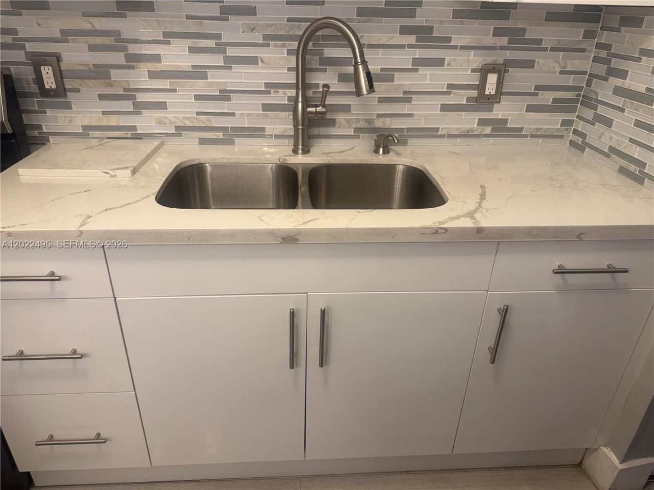 Please Call For Address, Unit 209, Miami, FL 33172 Photo
